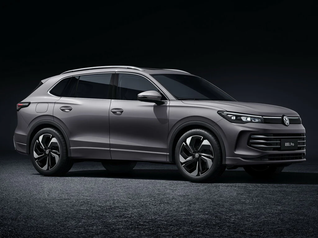 Volkswagen Tiguan L Pro